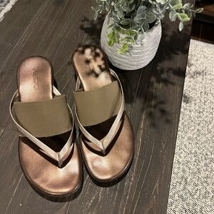 ALDO Women's Bronze and Tan Sandals